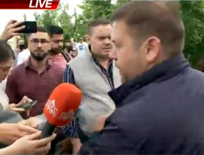 Sekretari i Përgjithshëm i LSI konfrontohet me Policinë: Shoqëruan Silva Cakën, kjo është Policia e Edi Ramës