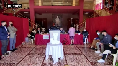 ‘Mijëra dollarë në llogari bankare’/ Si u blenë votat e shqiptarëve me paratë e buxhetit të shtetit