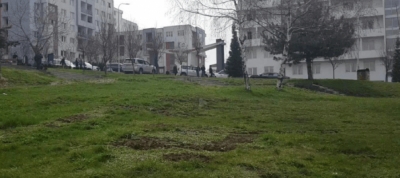 Thaçi vizitë në Qendrën e Studentëve, të izoluarit e quajnë tradhtar