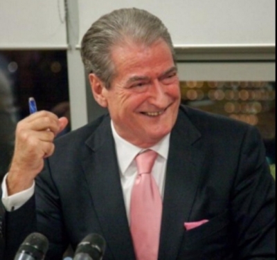 Denoncohet operacioni farse antikanabis i Edvin Drogës dhe gjeneral Hashashit!