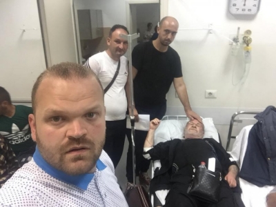 Policia dhunoi protestuesit / Aktivisti përfundon pa ndenja në spital