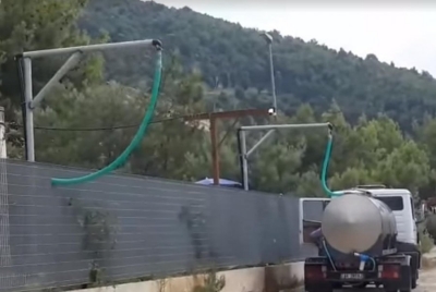 Vjedhja e rrezikshme e Erion Veliajt me uijn e pijshëm!