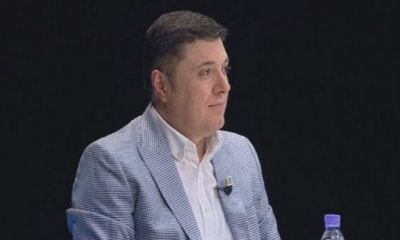 “Përballje me Ramën si në 1991-n”, Çollaku: Nëse ndodh ndryshimi i njëanshëm i Kushtetutës, Rilindja të konsiderohet si PPSH