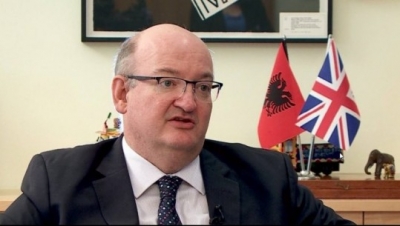 Ambasadori i Britanisë së Madhe në zyrën e Kryemadhit