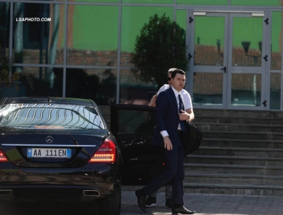 Basha: Edi Rama është një hajdut psiqik që ka vetëm një ideal, një aspiratë, një moral: paranë