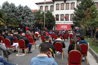 “Nuk do të japim jetën për Edi Ramën por për të ndërtuar Shqipërinë’, Kryemadhi: Ai peng i anti-shqiptarëve, shqiptarët nuk do ta lejojnë të ndryshojë kufijtë