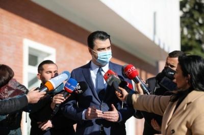 Basha komunikon me drejtuesit më të lartë të BE: Për shkak të dështimit të Ramës, Shqipëria në krizën më të thellë ekonomike