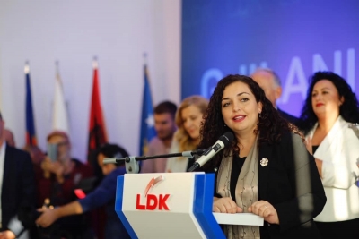 Kryetarja e Kuvendit ua thotë troç kolegëve në LDK:S’mund të fshiheni më pas meje!