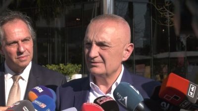 Meta, thirrje për pjesëmarrje nga Sheshi i Flamurit: Ata që s’votojnë nuk kërkojnë dot llogari nesër! Vlora do të thotë fjalën e saj në këtë moment historik