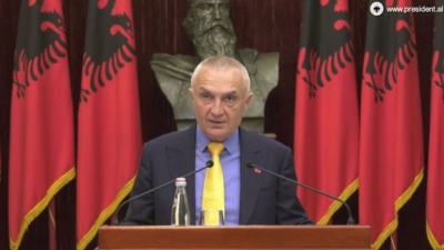 Meta:Në disa bashki të Korçës po vidhet identiteti i qytetarëve nga persona me rekorde kriminale