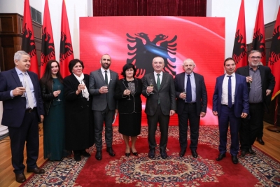 Presidenti Meta ka dhënë Titullin e lartë “Mjeshtër i Madh”, Përparim Laçit dhe Ibrahim Haçkaj