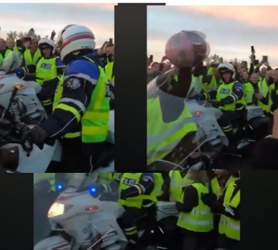 Jo si Policia e Ramës/ Policia franceze bashkohet me protestuesit (VIDEO)