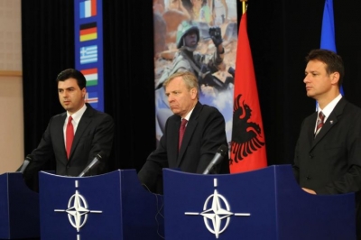 VIDEO/ 11 vjet nga anëtarësimi në NATO, Basha: Përkushtimi ynë u shpërblye. Bashkë do t’ia dalim!