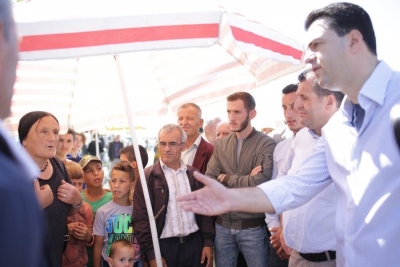 FOTO/ Basha: RAMAVIRUSI e ka çuar drejt katastrofës situatën e fermerëve