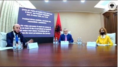 Meta në video konferencë me mjekët: Mendimet tuaja të vyera, shumë çështje kërkojnë vëmendje të veçantë