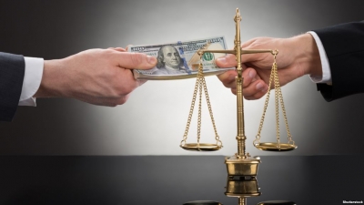 Korrupsioni, Zëri i Amerikës: Në Shqipëri 44,8% të qytetarëve u është kërkuar rryshfet