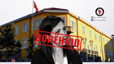 Studentët protestojnë përpara Ministrisë së Arsimit, kërkojnë largimin e Kushit