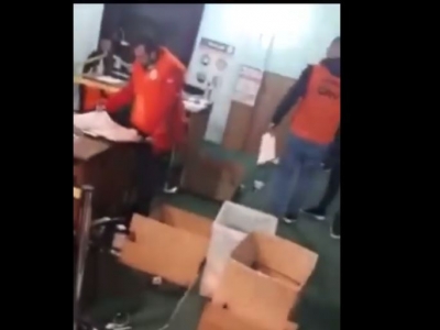 Mandatet që ‘digjen’ nga votat e pavlefshme/ A flet kjo video për manipulim industrial?