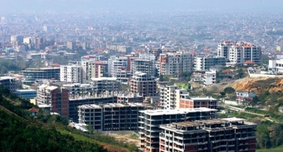 Shtrenjtohen më shumë apartamentet në Tiranë