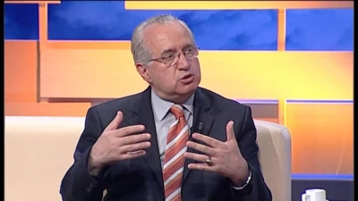 Lisen Bashkurti: Kuvendi monist dhe komisioni i lamtumirës përballë Presidentit Meta