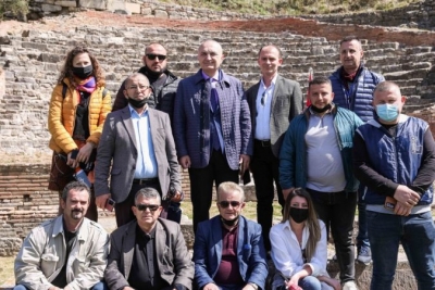 Presidenti Meta: Pseudoliritë prodhojnë vetëm regjime! Shumica e mediave nën censurën e qeverisë