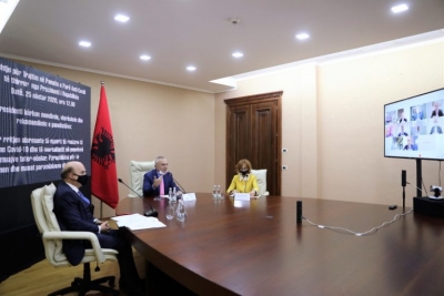 Presidenti Meta takim online me mjekët, u kërkon mendim: Çfarë duhet të bëhet më shumë?