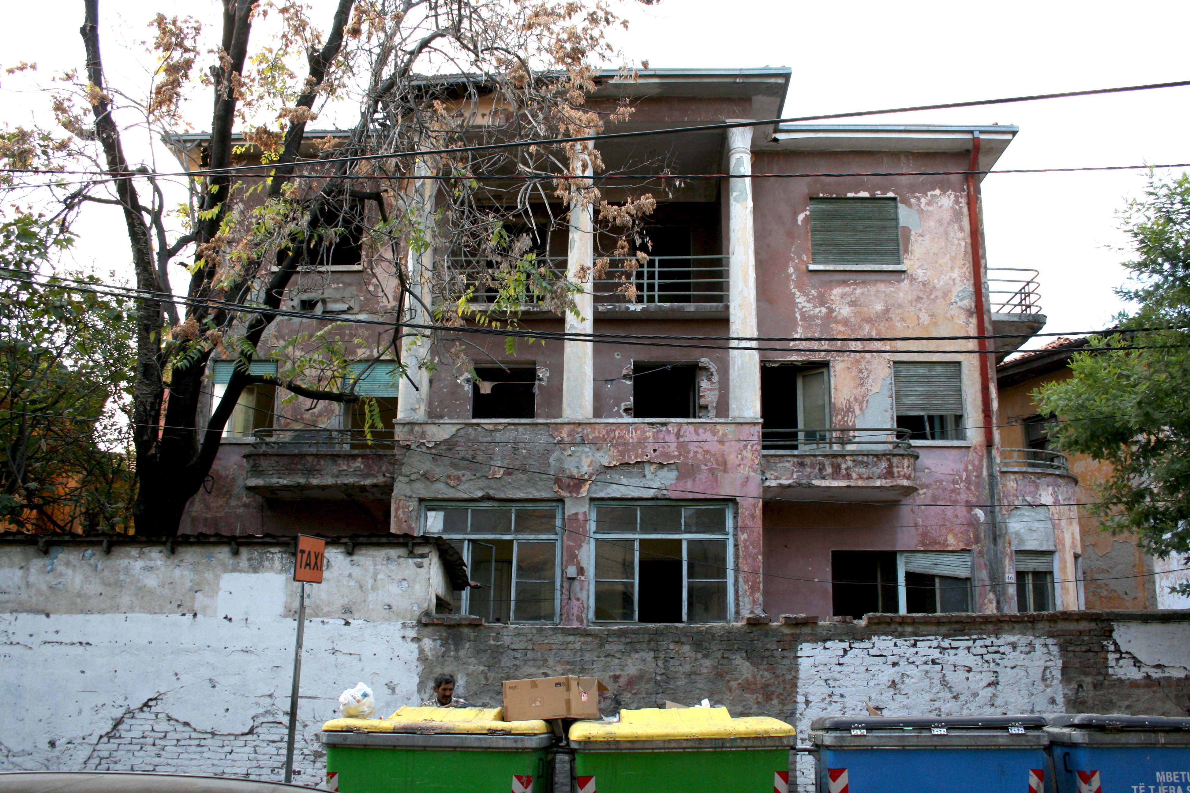 VILLA_OF_THE_FORMER_‘RADIO_TIRANA’.jpg
