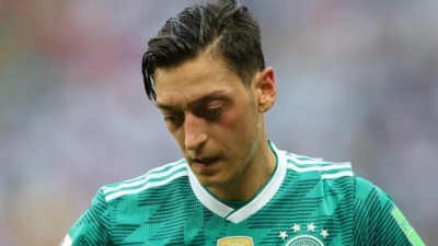 Nuk ka paqe për Mesut Ozil, e pabesueshme se çfarë i ndodh në Gjermani