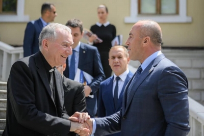 Haradinaj me të dërguarin e Papës, Sekretarin e Shtetit të Vatikanit Kardinalin Parolin