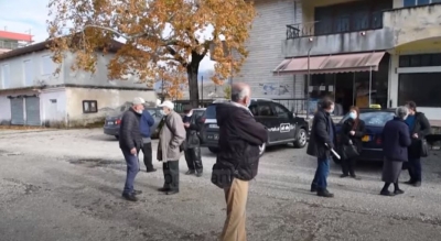 Minoritarët në protestë: Asnjë linjë urbane nuk kalon në fshatrat e Dropullit