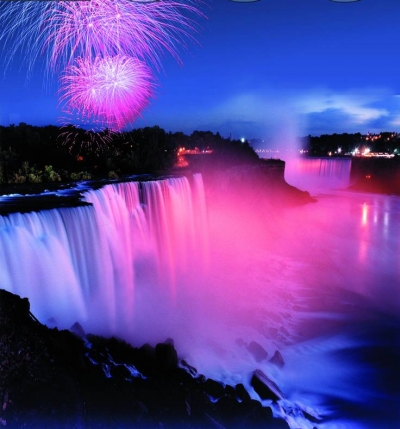 FOTOT/Ndriçimi fantastik i Ujëvarës së Niagarës