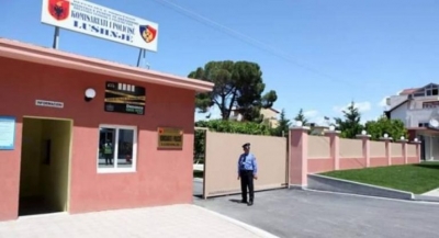 Konflikt me armë mes adoleshentëve, parandalohet ngjarja e rëndë