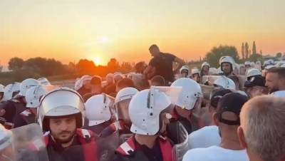 Protesta në Thumanë-Kashar/ Banorët: Rama nuk është shqiptar! Protesta s’do ndalet! Ne jemi sovrani...