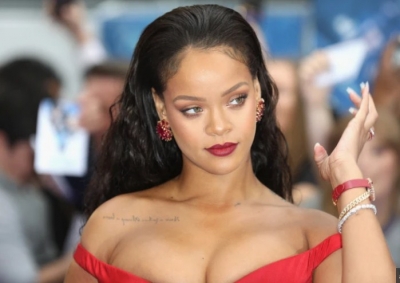 Rihanna në darkë romantike me të dashurin miliarder