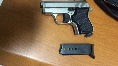 Lëvizte me armë në qytet, kapet shkodrani 22-vjeçar