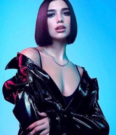 Foto/ Dua Lipa bionde? Kjo s’pritej