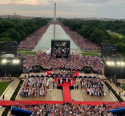 Trump nderon ushtrinë amerikane në festimet e 4 korrikut