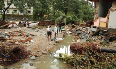 Rritet bilanci i viktimave nga musonet në Indi, 1000 vetë humbën jetën