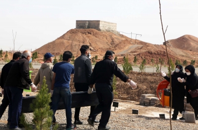 Në Iran vdes një person çdo 10 minuta për shkak të Covid-19