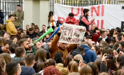 Studentët të vendosur: Protesta vazhdon!