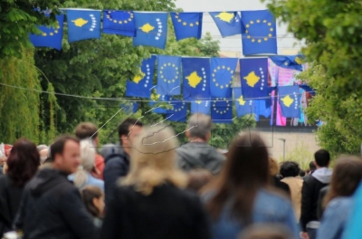 Vizat, rekomandimi pozitiv për Kosovën, liberalizimi vitin tjetër