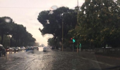 Mos harroni çadrat, deri më datë 15 maj Shqipëria “pushtohet” nga shirat