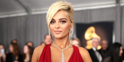 Bebe Rexha martohet në fshehtësi?! Këngëtarja zbulon fotot