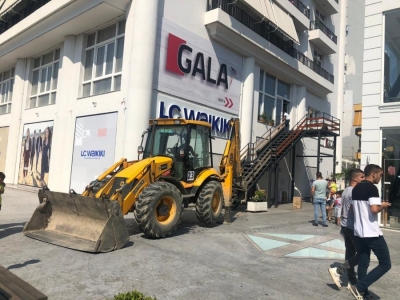 Biznesmeni në Elbasan nën terror nga &#039;ndërtimorët&#039;: Ja banditët, do të përfundojmë si Mihali