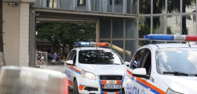 Njofton vetë policinë, pas deklaratave dhe vëzhgimit, 25-vjeçari përfundon në pranga