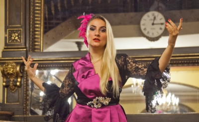 Soprano Arlinda Morava, koncert për 28 Nëntorin në skenën e Bukureshtit