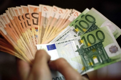 Pastrimi i parave / Kontrolle në këmbimet valutore