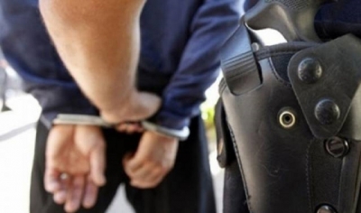Arrestohet polici në Korçë, dyshohet për shpërdorim detyre