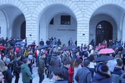 Studimi/Ikja e të rinjve, fenomeni i largimit është më i lartë në Shqipëri, se kudo tjetër në Europë. Arsyet