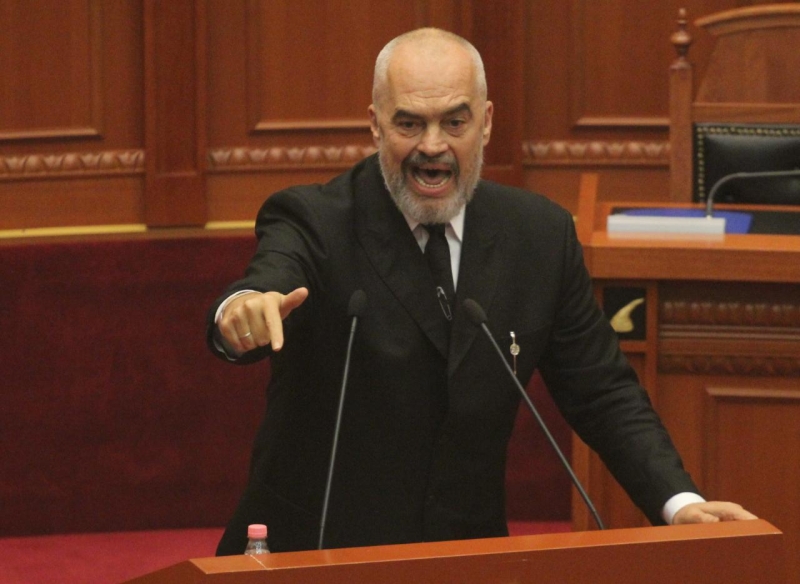 Sot, Rama përdori arrogancën e kartonit për të mos bërë transparencën e programit qeverisës